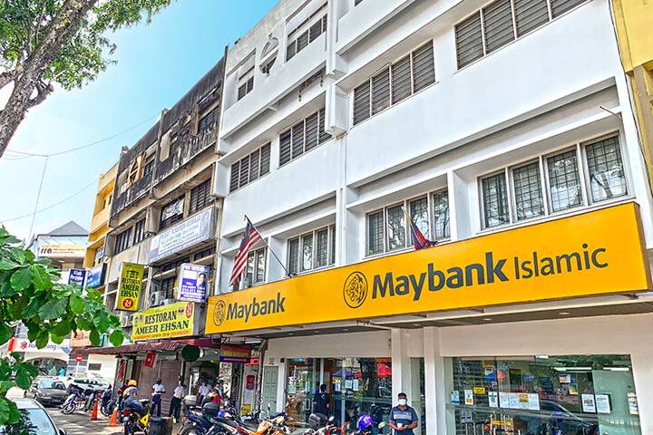 MAYBANK 26 Maybank