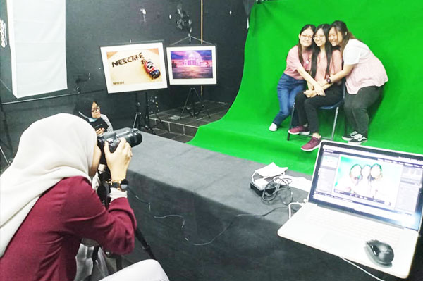 photo-studio 4 YPC Photography Studio