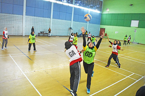 YPC-NETBALL-FIELD-STUDENT-SPORT-GAME 11 YPC-Netball-Field-Student-Sport-Game